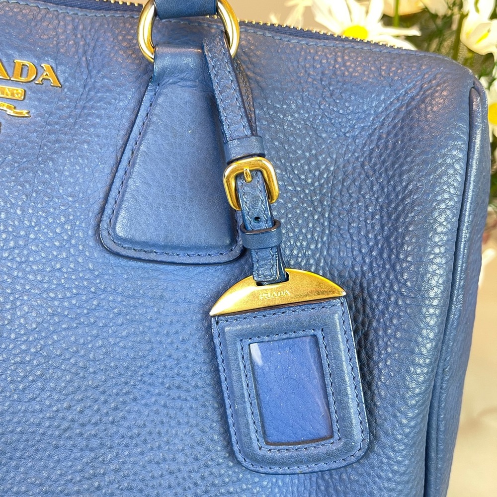 Prada blue leather Saffiano Lux Satchel Handbag - Picture 5 of 16